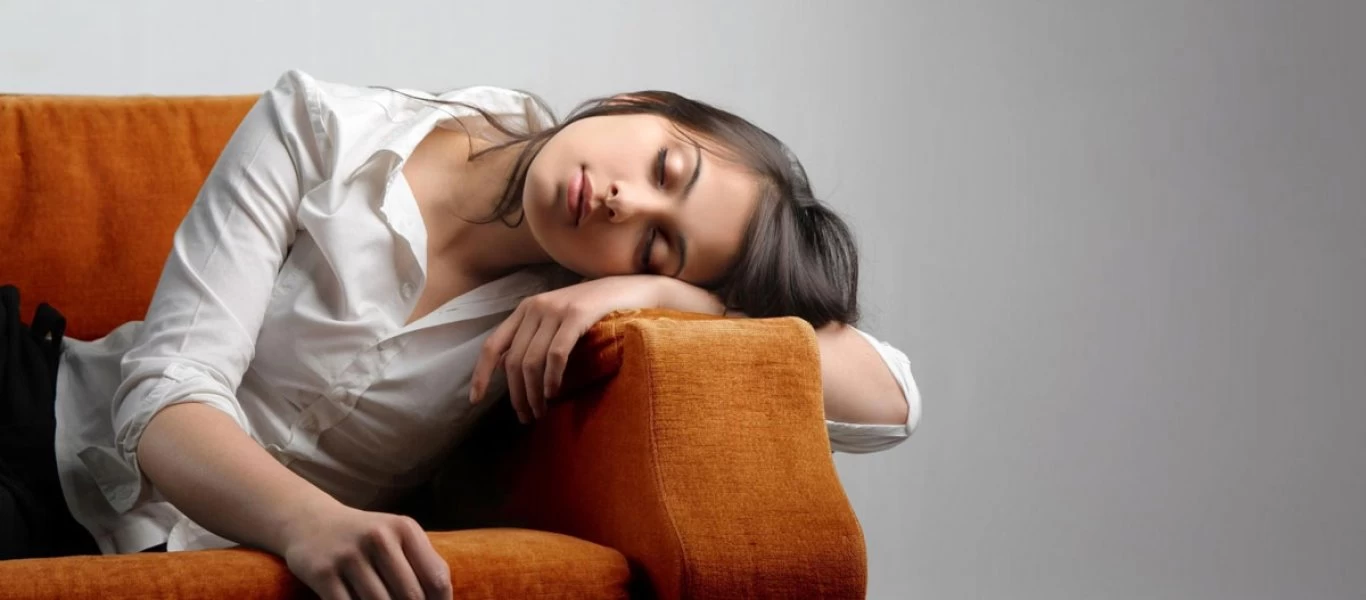 Το γνωρίζατε; - Ποια νόσο μπορεί να κρύβει η ανεξήγητη υπνηλία στη διάρκεια της μέρας;